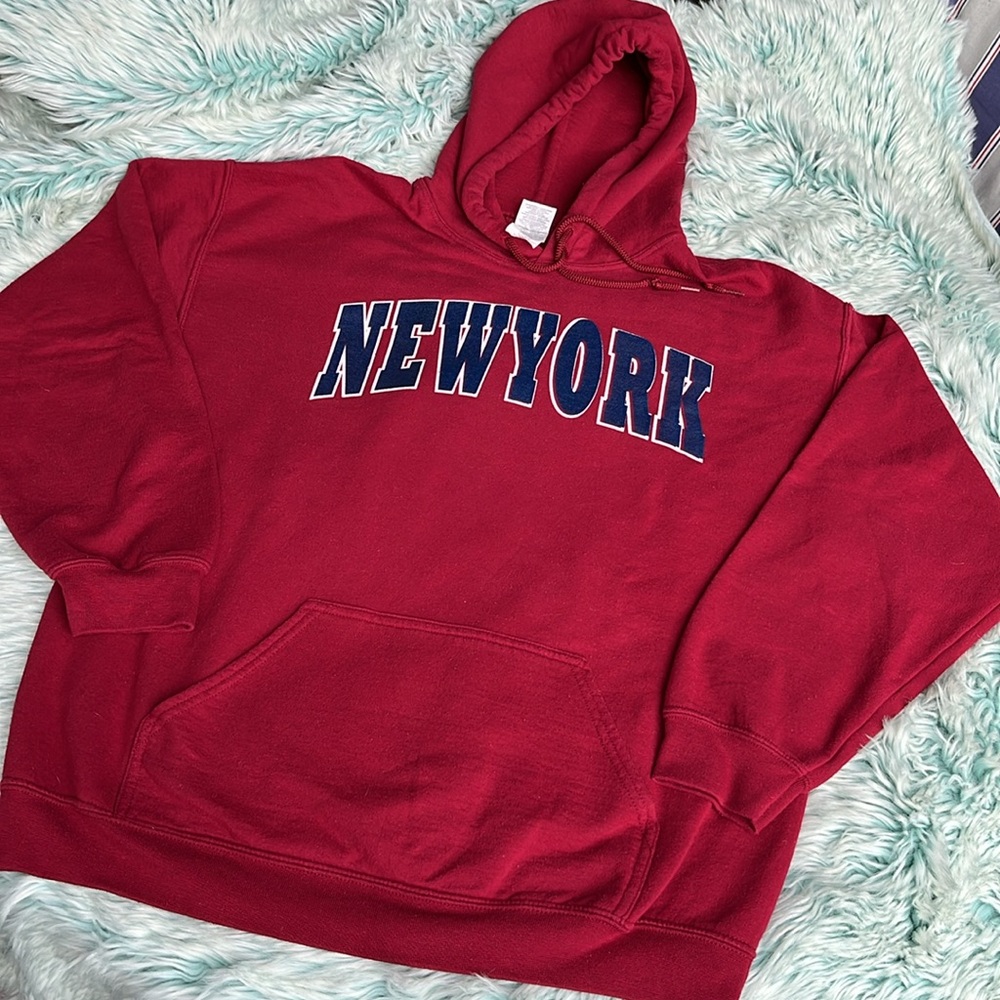 Gildan Heavy Blend, Unisex, Wine Red, New York Hoodie, Size Large